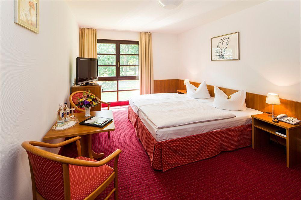 KIM HOTEL IM PARK DRESDEN 3* (Germany) - from US$ 83 | BOOKED